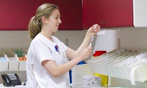 Avantages StartPlus pour les jeunes diplômés en soins infirmiers